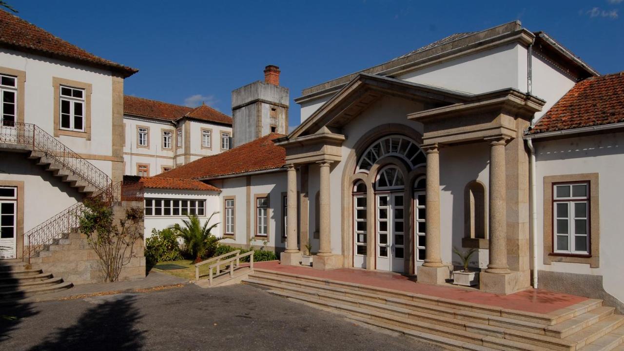 Hotel Inatel Entre-Os-Rios Portela  Exterior foto
